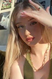 Фотография номер 3 - Оксана, 22 года