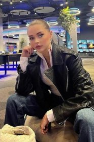 Фото проститутки Камила 20 лет, город Москва Проститутка Камила, тел. 8 (965) 104-8755