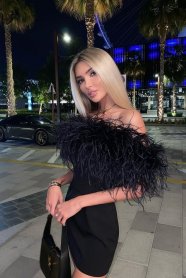 Фотография номер 3 - Адель, 22 года
